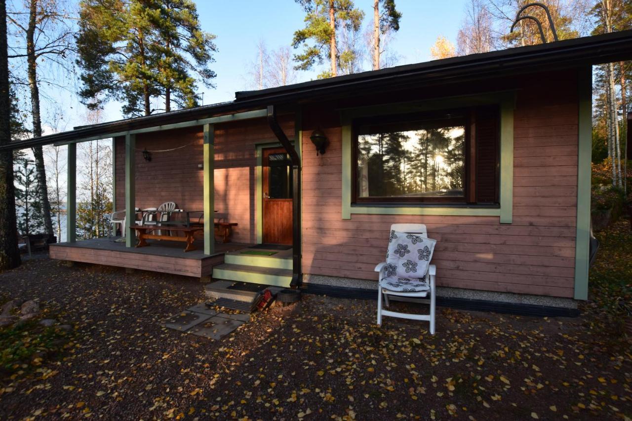 Villa Pyhtaeaen Vuokramoekit Tuuski Exterior foto