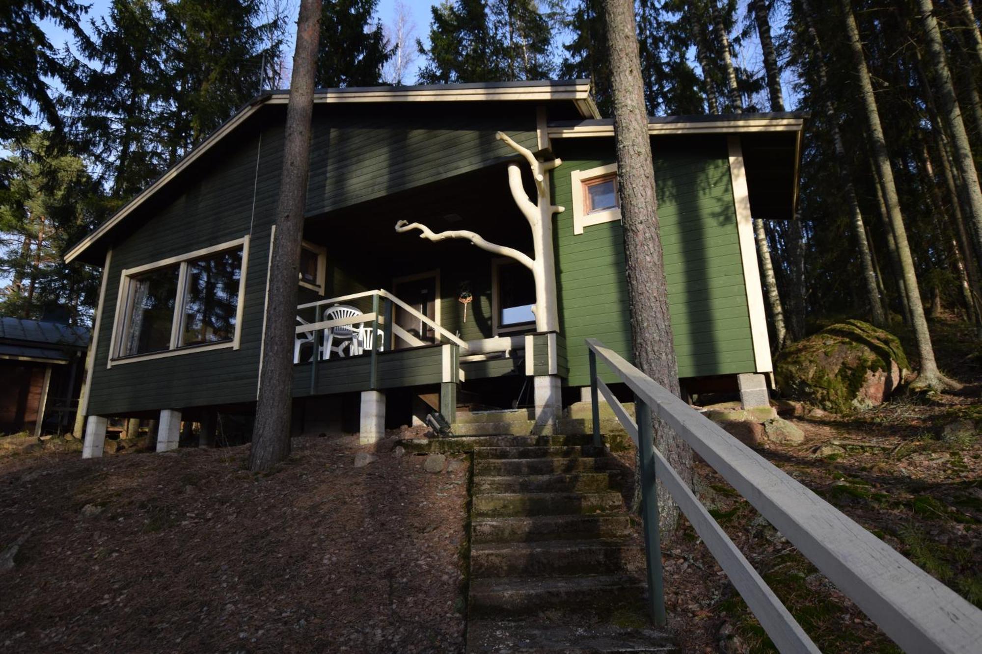 Villa Pyhtaeaen Vuokramoekit Tuuski Exterior foto